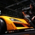 donne-salone-ginevra-2010-1