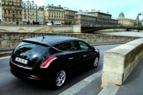 posteriore-lancia-delta.jpg posteriore-lancia-delta.jpg