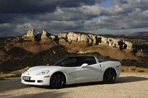 corvette-c6.jpg corvette-c6.jpg