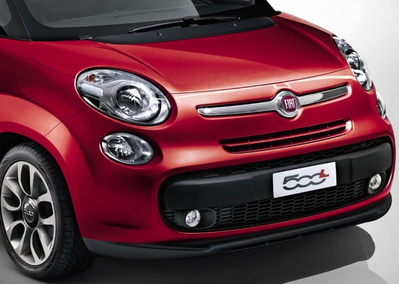 Frontale nuova Fiat 500L 2012