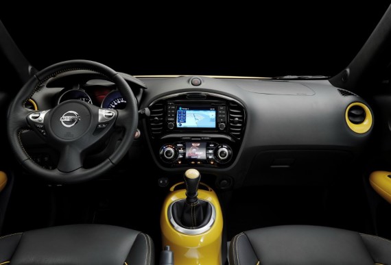 Foto interni nuova Nissan Juke Restyling 2014