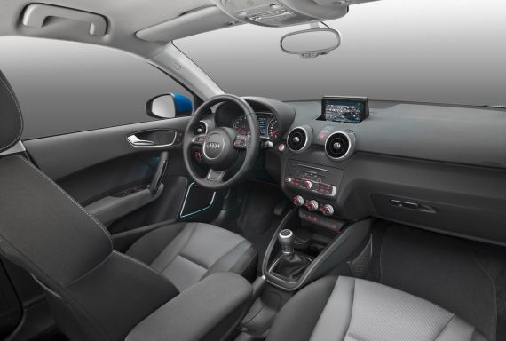 Abitacolo e interni nuova Audi A1 2015