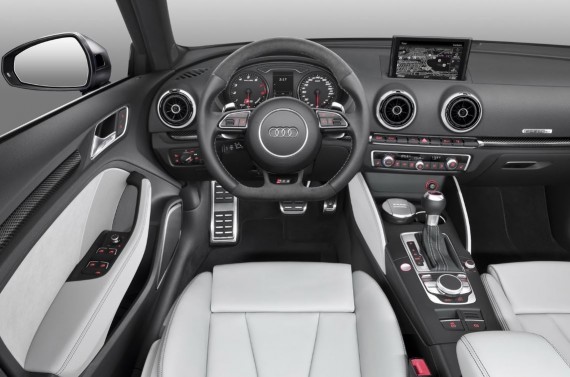 Interni nuova Audi RS3 Sportback 2015