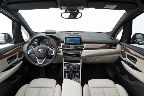 Immagine interni nuova BMW Serie 2 Gran Tourer