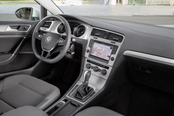 Foto interni Nuova Golf TSI BlueMotion 2015 a 3 cilindri
