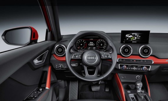 Immagine interni nuova Audi Q2 2016