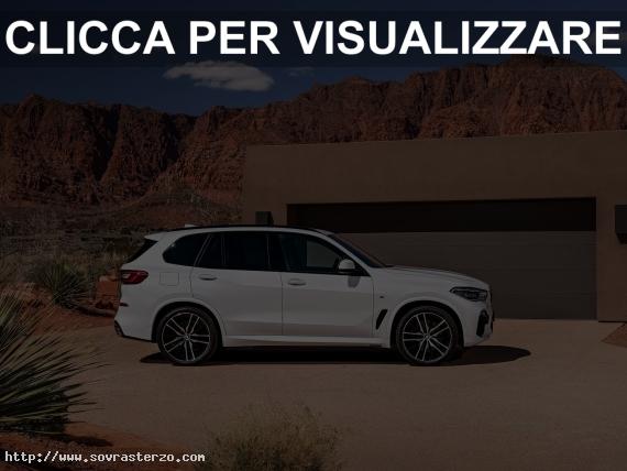 Foto fiancata nuova BMW X5 2018