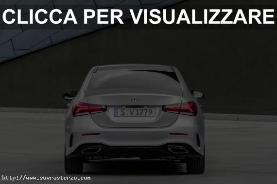 Immagine posteriore Nuova mercedes classe a berlina 2018